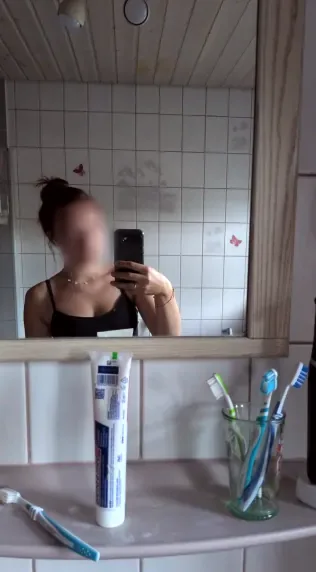 Nadia, 18 anni