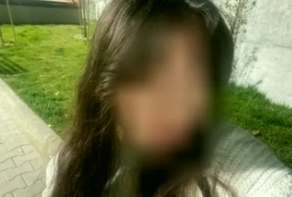 Ramona, 22 anni